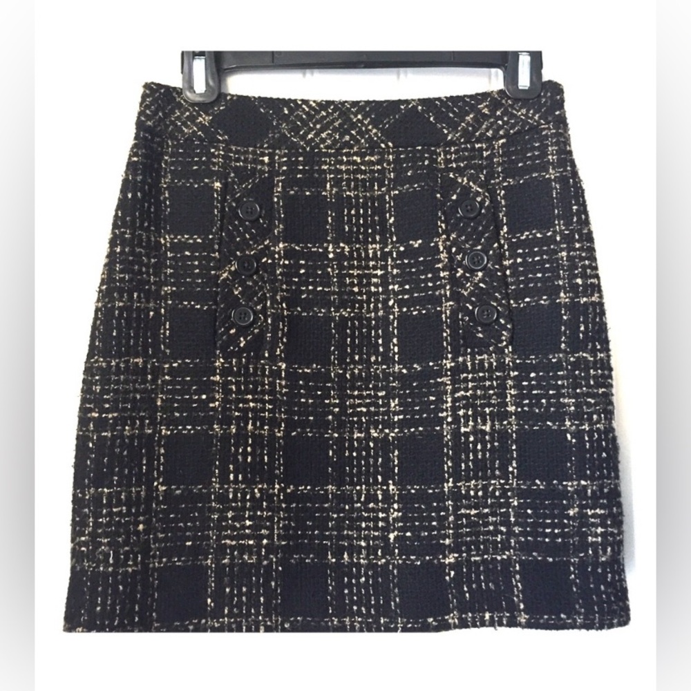 Ann Taylor Loft size 00p Petite Tweed black and tan Skirt plaid classic